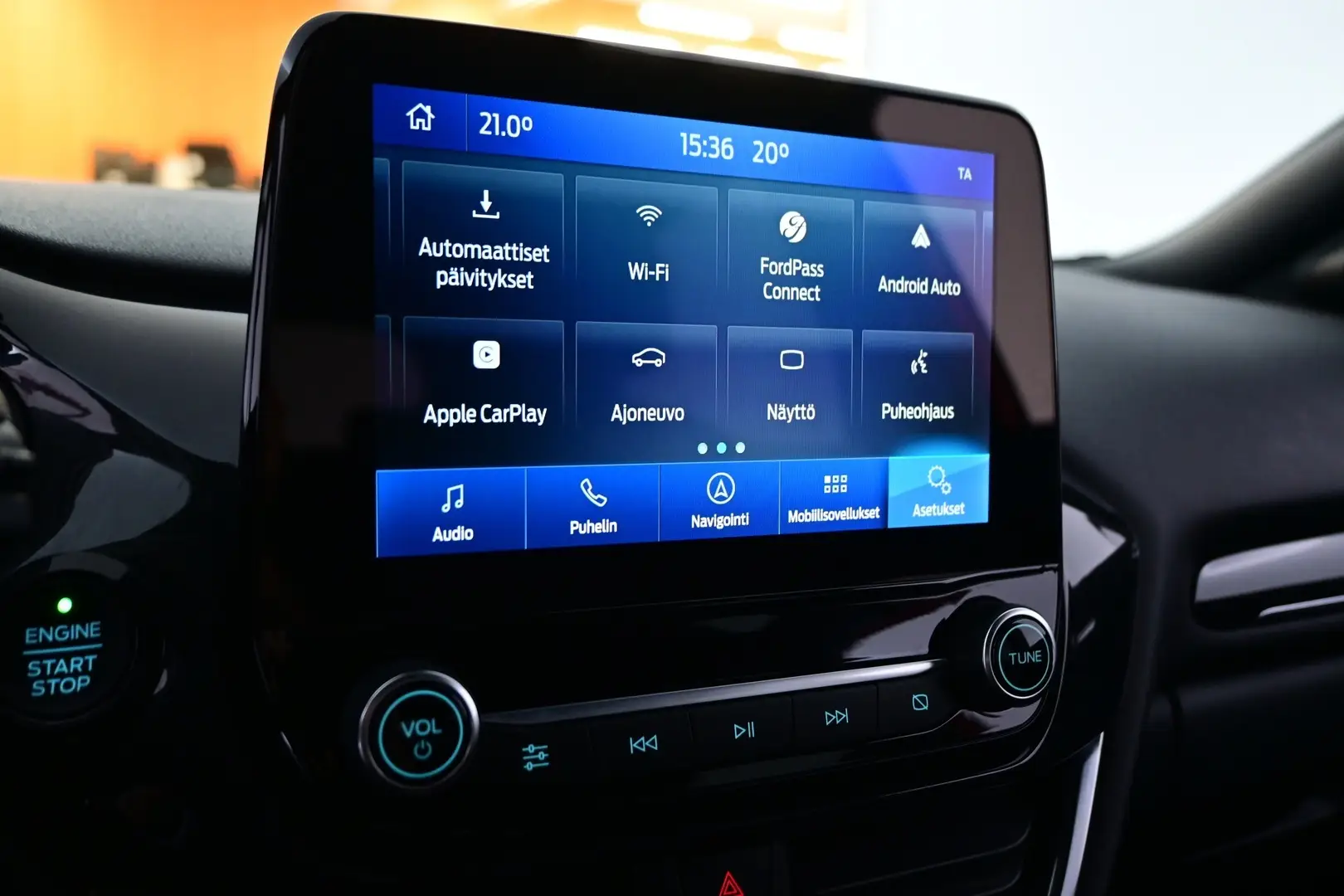 Car Image - AgNNMReb8ihczBIuREx3Q
