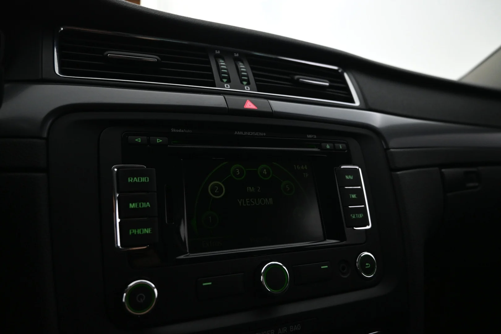 Car Image - 3cNP5TJkhBR4YlQlbaxzz0
