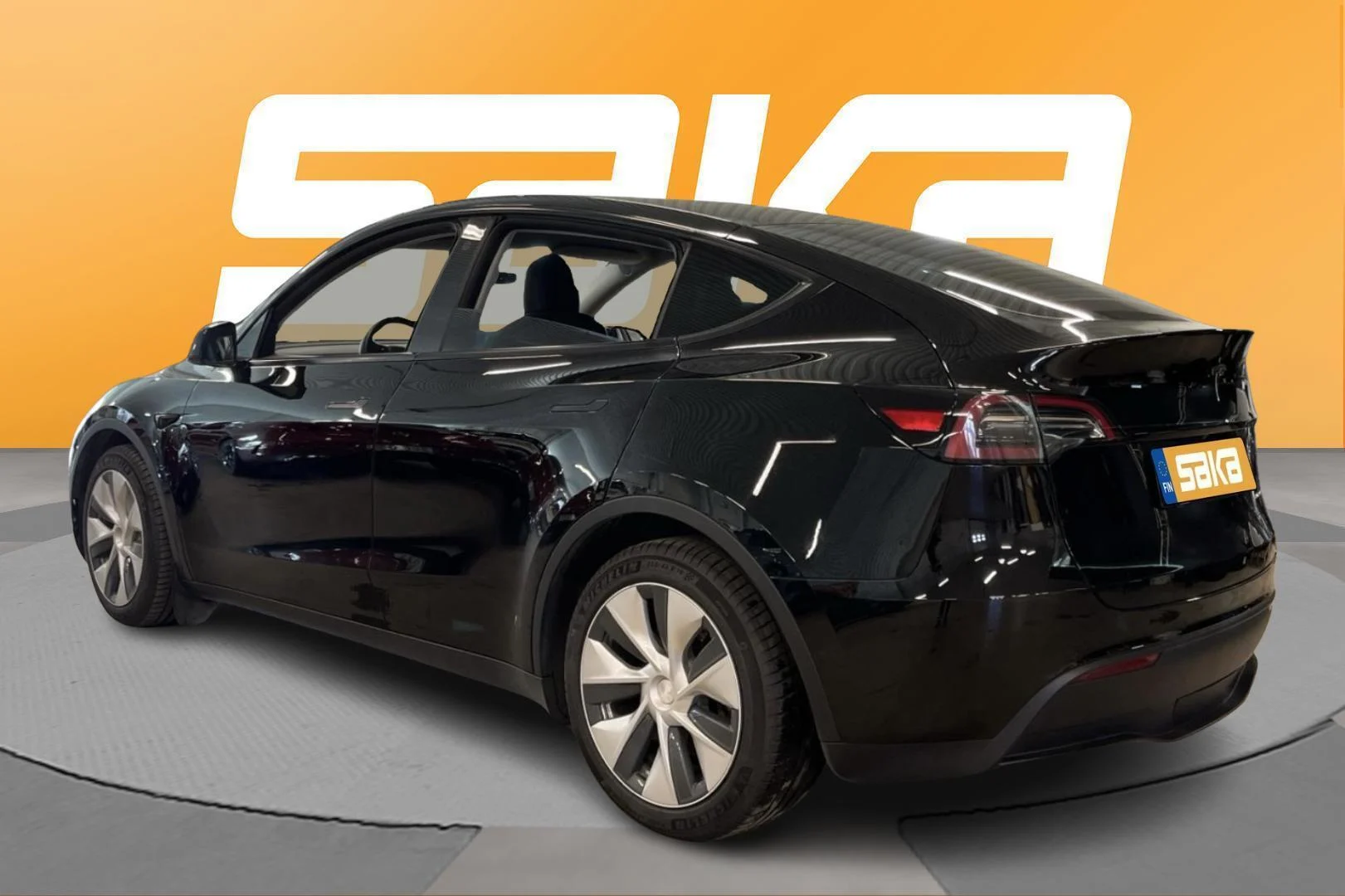 Car Image - 41KBUE91hXYopRB7xYCuIe