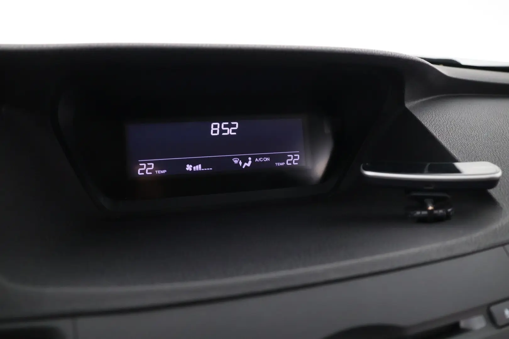 Car Image - 4fqBwTdvK1UcLSPNLM0s63