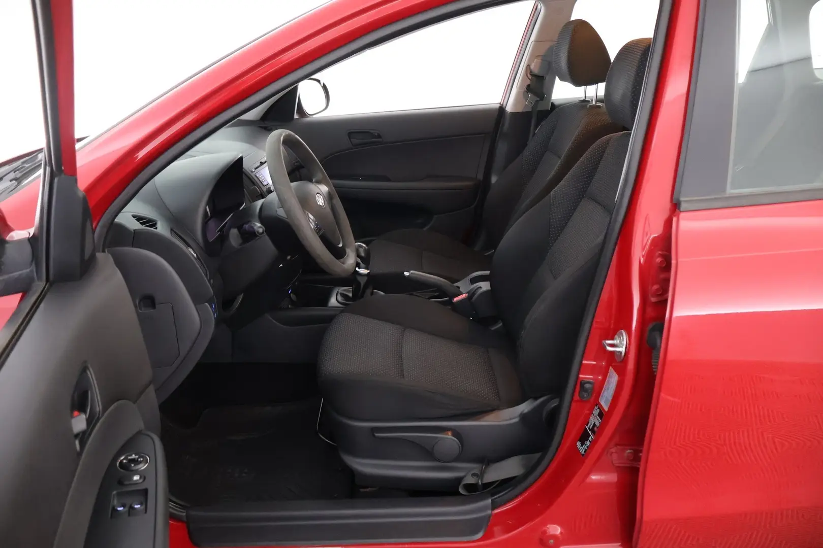 Car Image - 6LJywmnatgqZxUwxBk7L9s