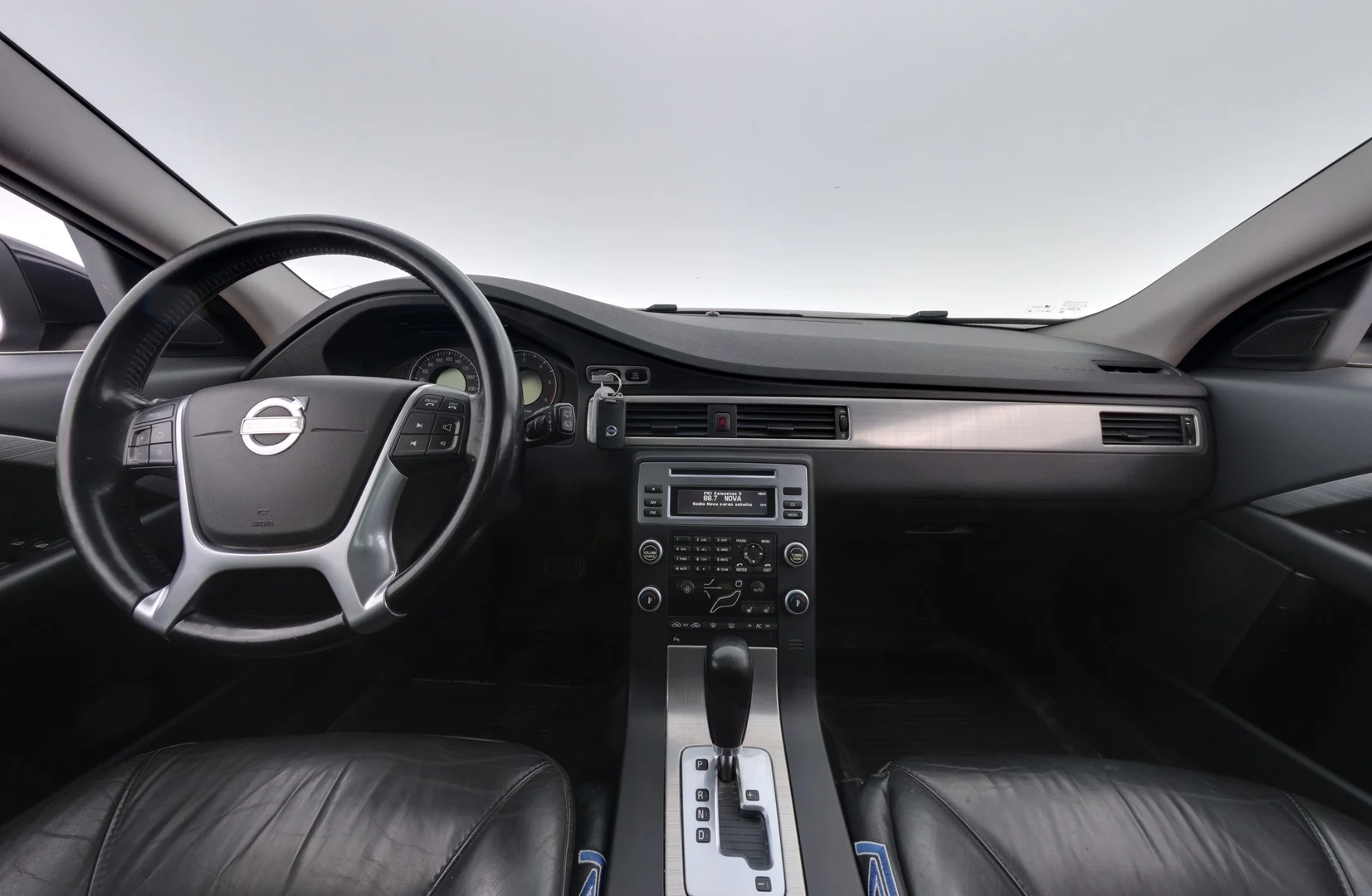 Car Image - 1fiWFNebIl7rt8qbSZF1Fw