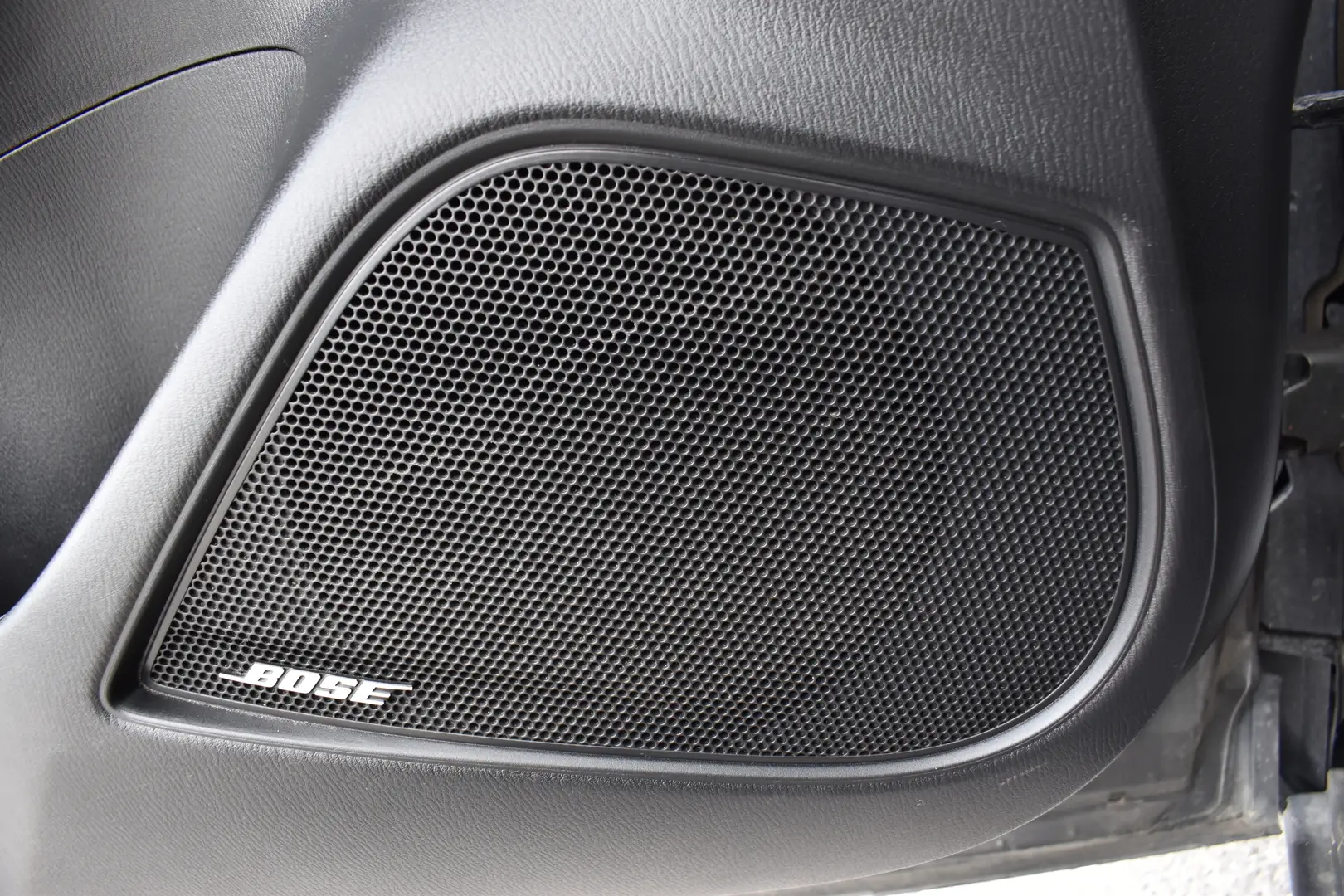 Car Image - 7CT8sakfx6wQki5Lsbk1hq