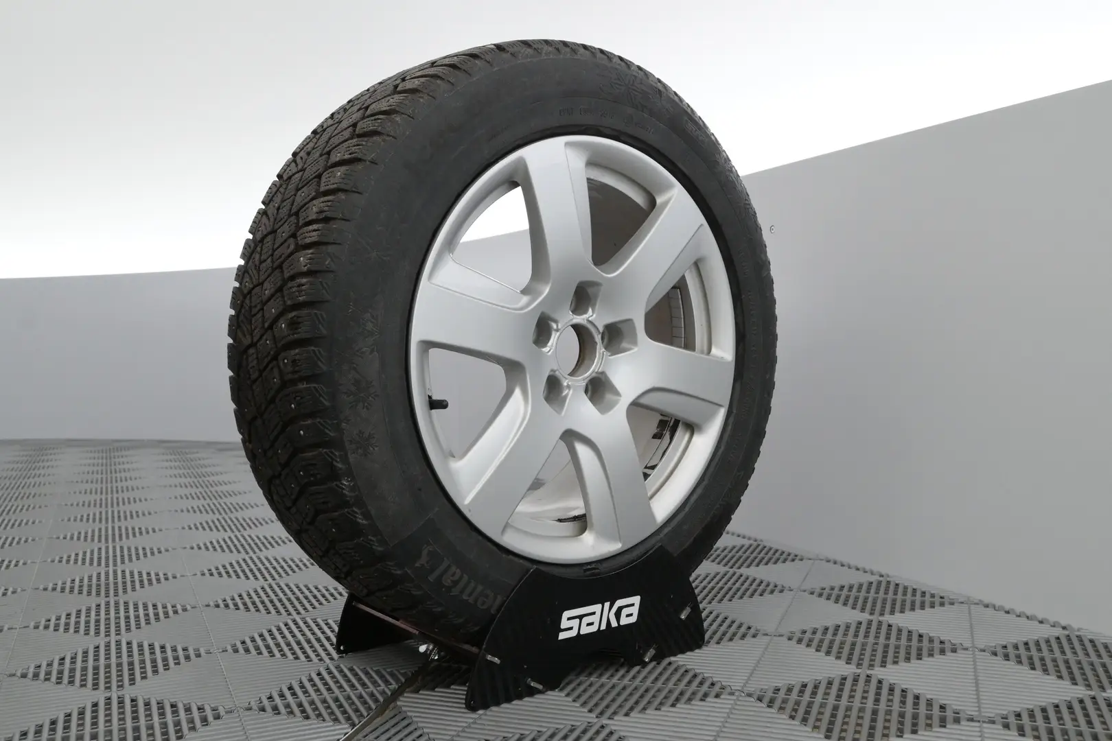 Car Image - 2U8dq7004scxgrffprvUAM