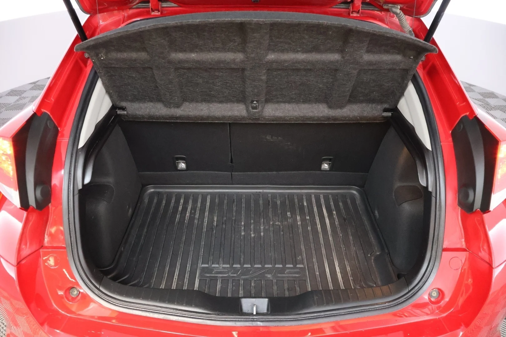 Car Image - 2uZkXKCOPq7WA2OaEs1jOr
