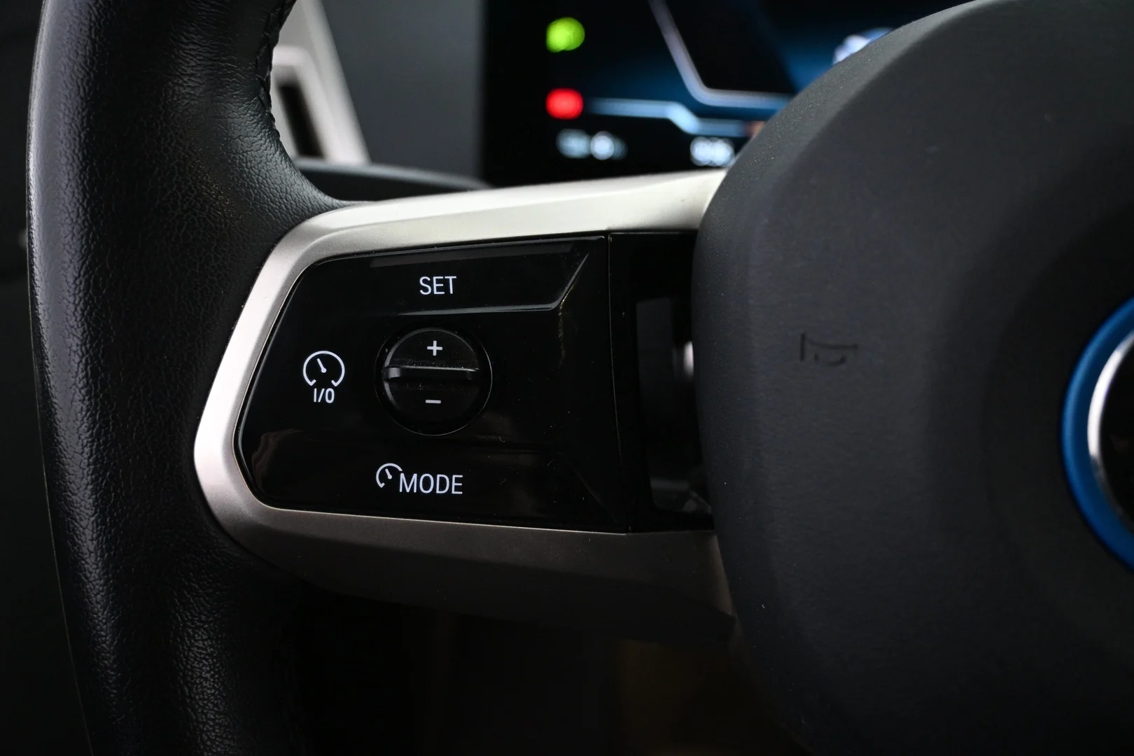 Car Image - N63FfwqNESULjJYM7nKS1