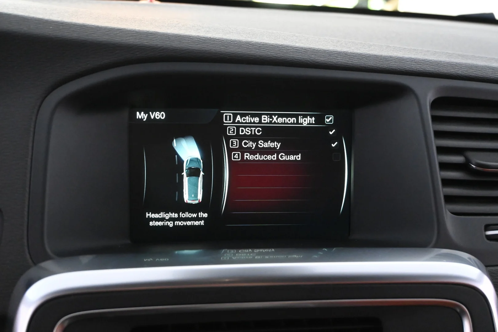 Car Image - 4VnprWJ8kZaOUMlD1o24vL
