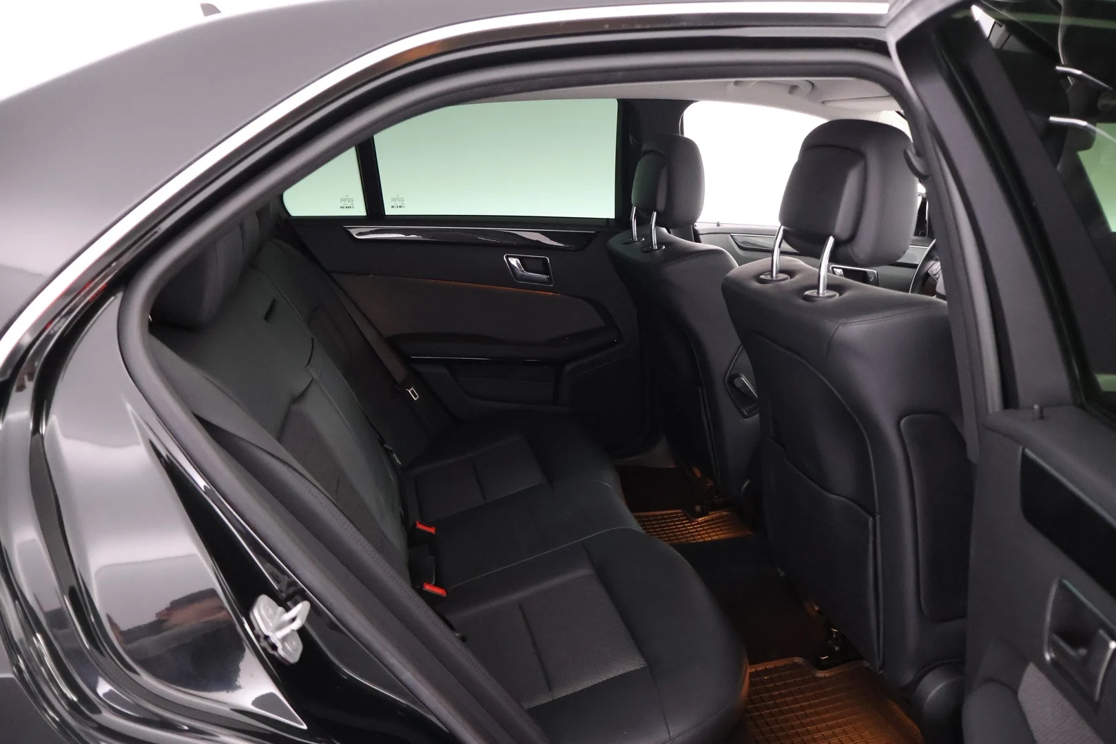 Car Image - 30kWC50iPk6TROSFGlEKcZ