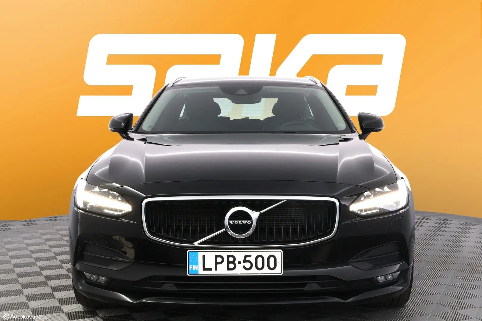 Car Image - 1GhW3ckCoL7Zix7tGcgBsE