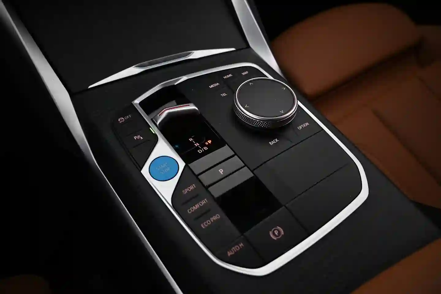 Car Image - 3OipEAFjXyLf0DoEVvckme