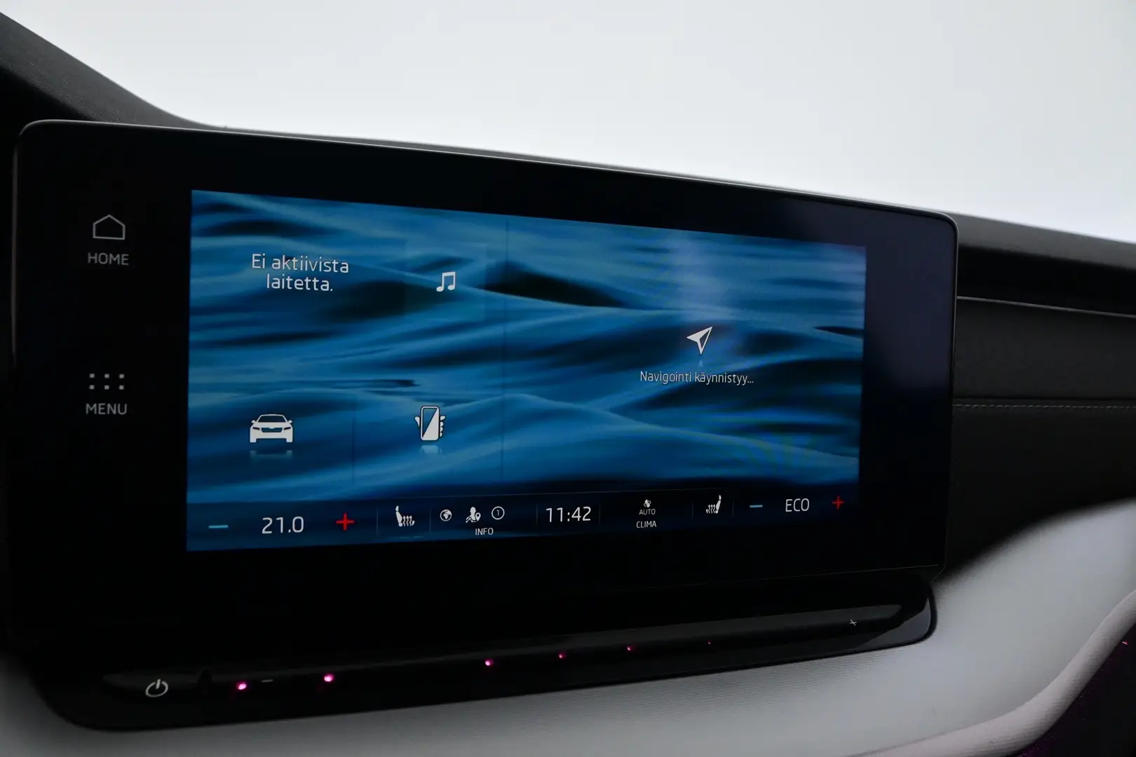 Car Image - 2RtFu7saWiXfKX4kXyRE1q