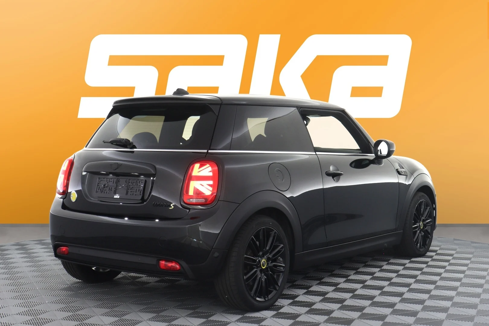 Car Image - 1zGAhR2S3ig2GkO3Uz4Kdc