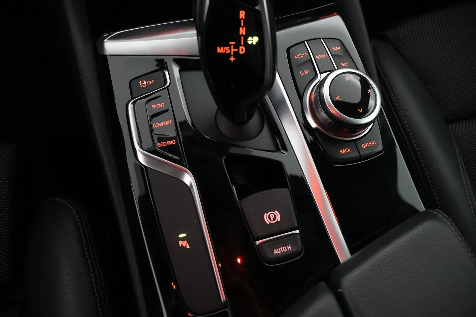 Car Image - 3BNxCmFfUFrczdYpAF295Y