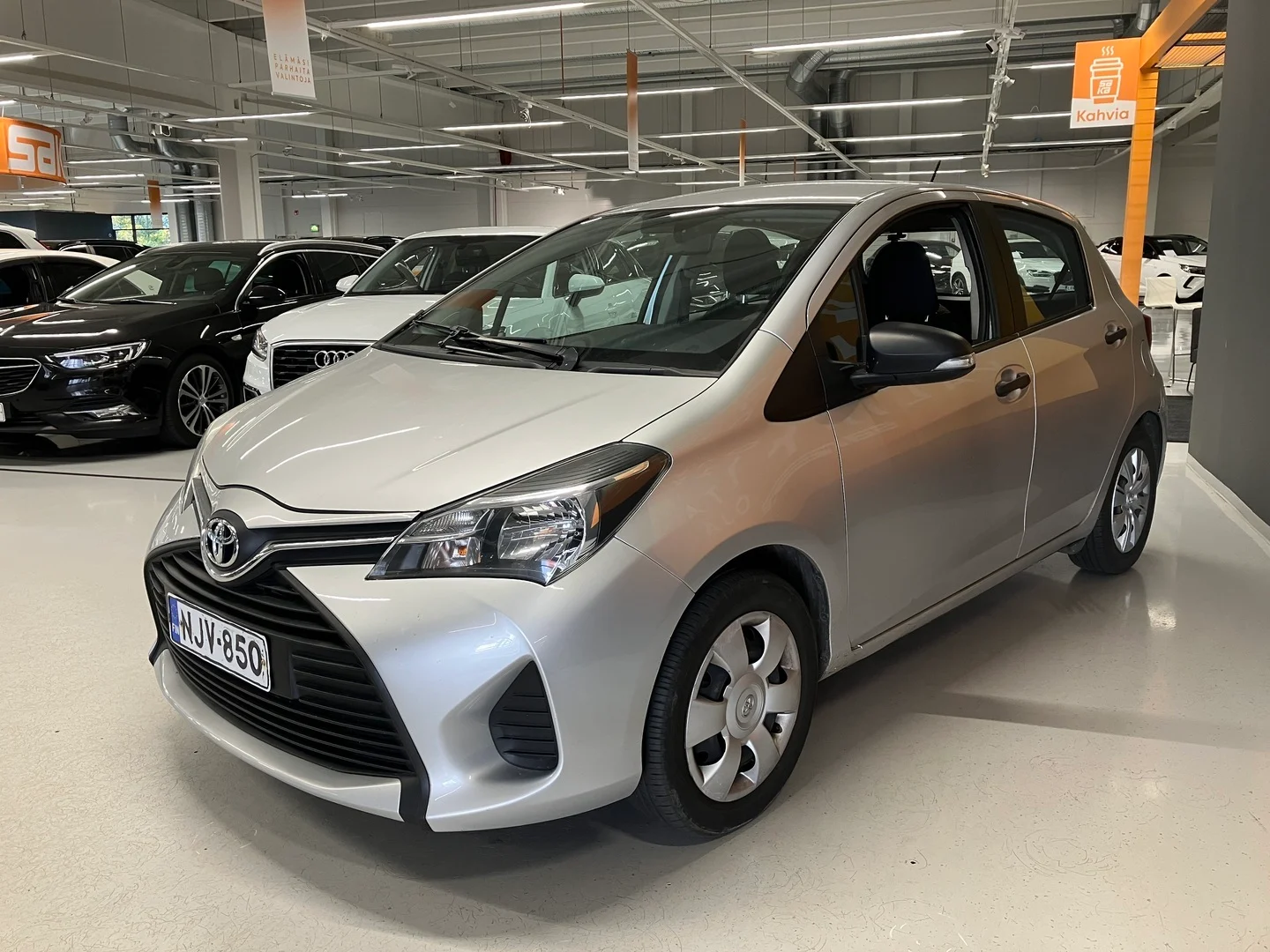 Car Image - CFaYbmatG97J5JrBkbtWi