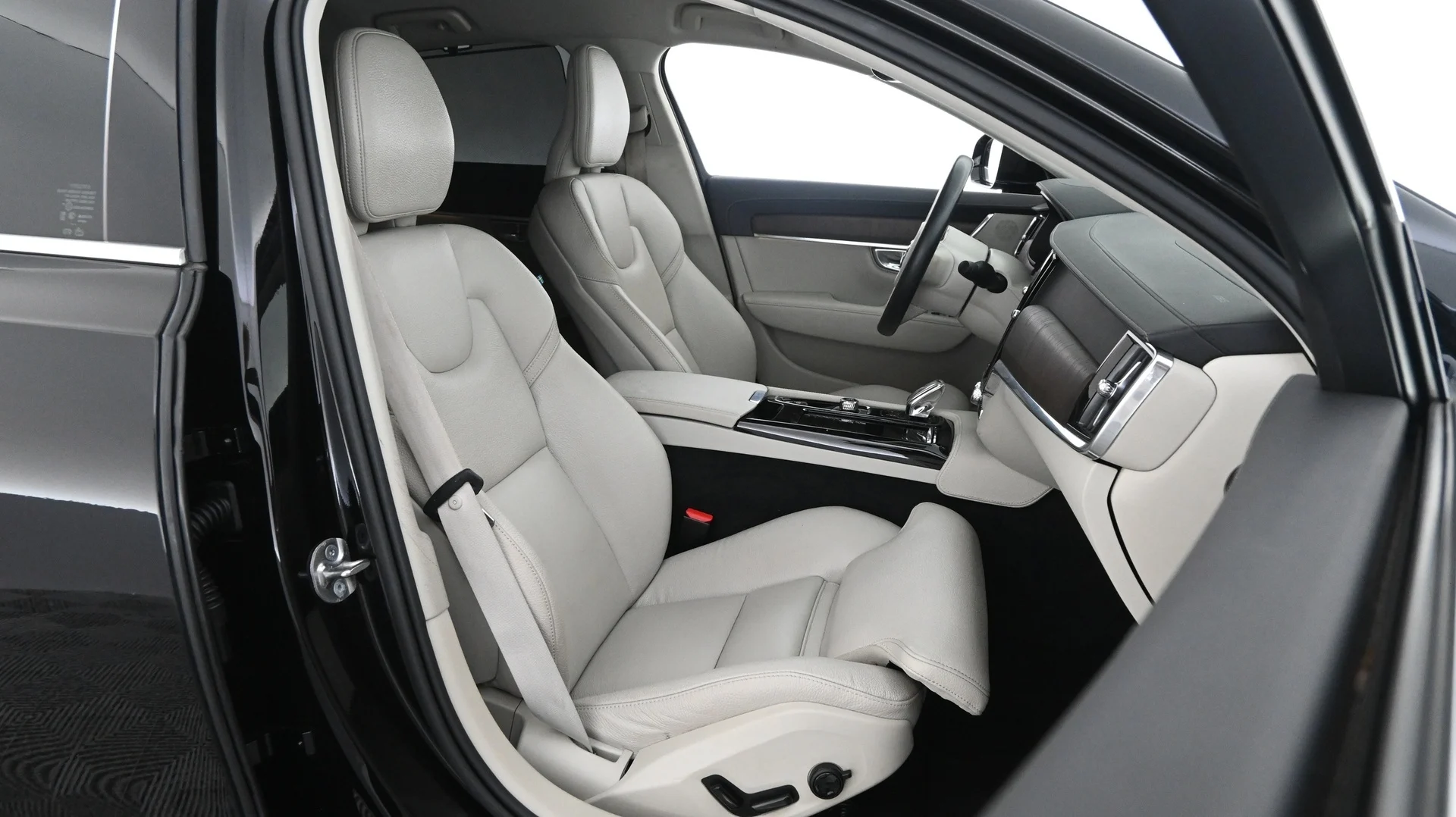 Car Image - aoEnRcrJ8agStMQy5ISAU