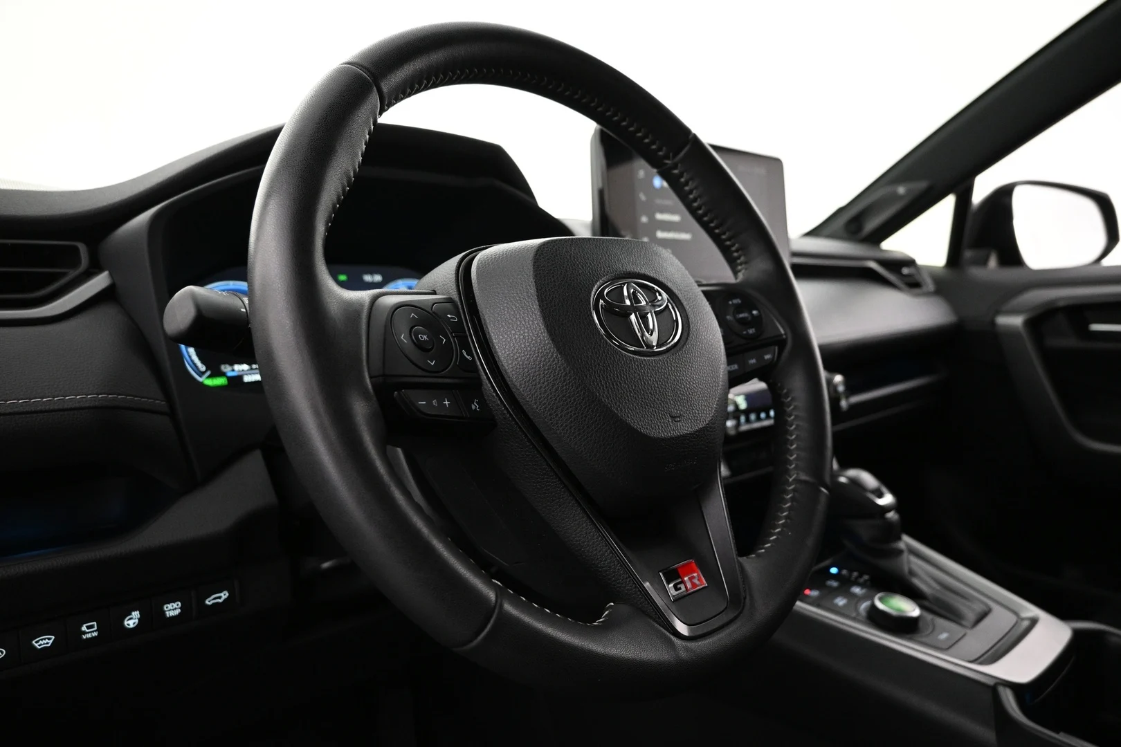 Car Image - 2Lc0yYjZmDSvaMKg2x1vTc