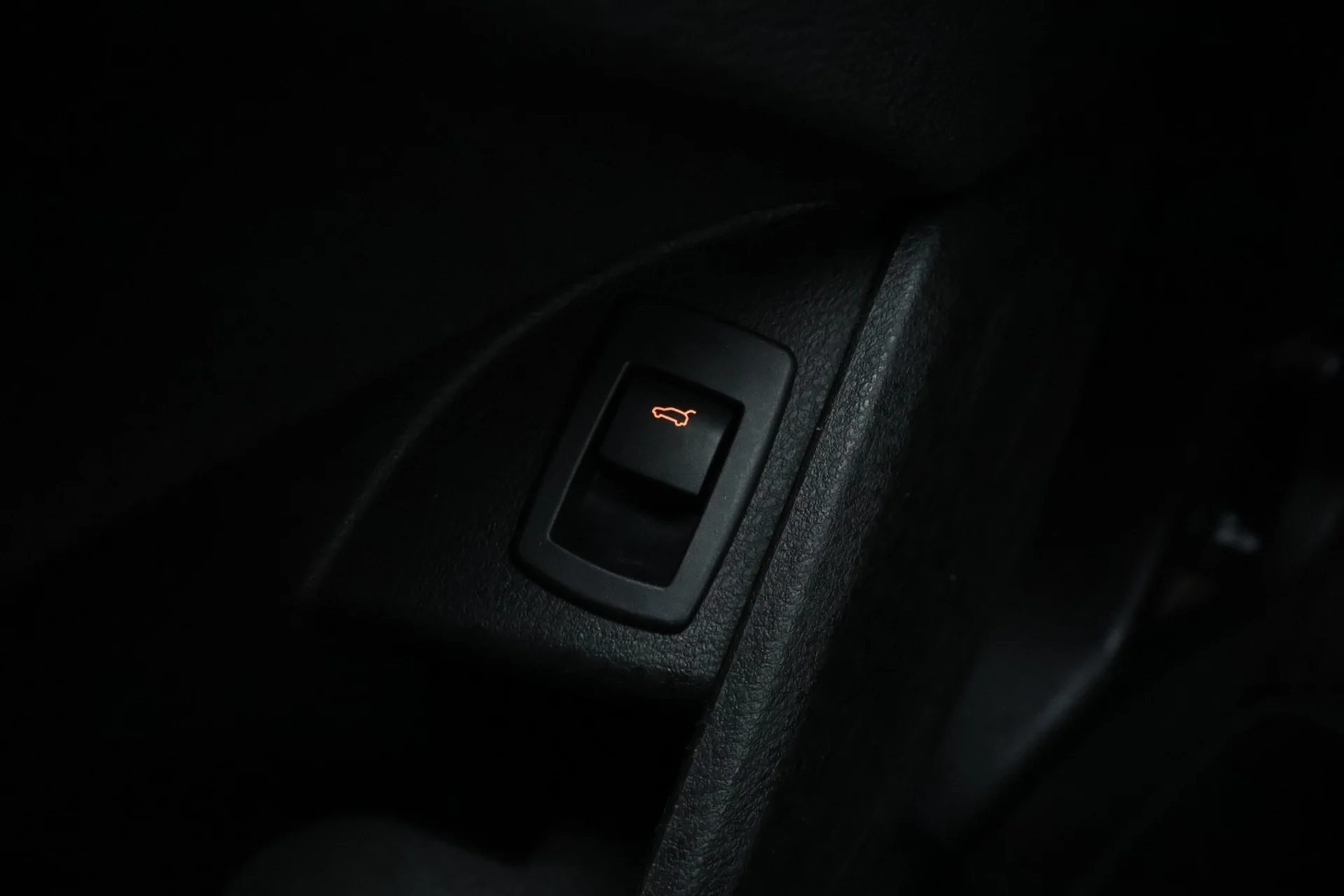 Car Image - SPfWGpQdL23nbqWnrGuDJ