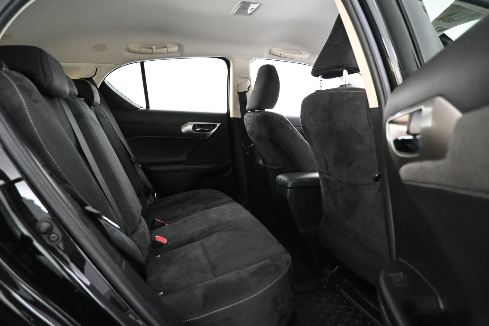 Car Image - 5yyC7swpldZPnXVxXea9KR
