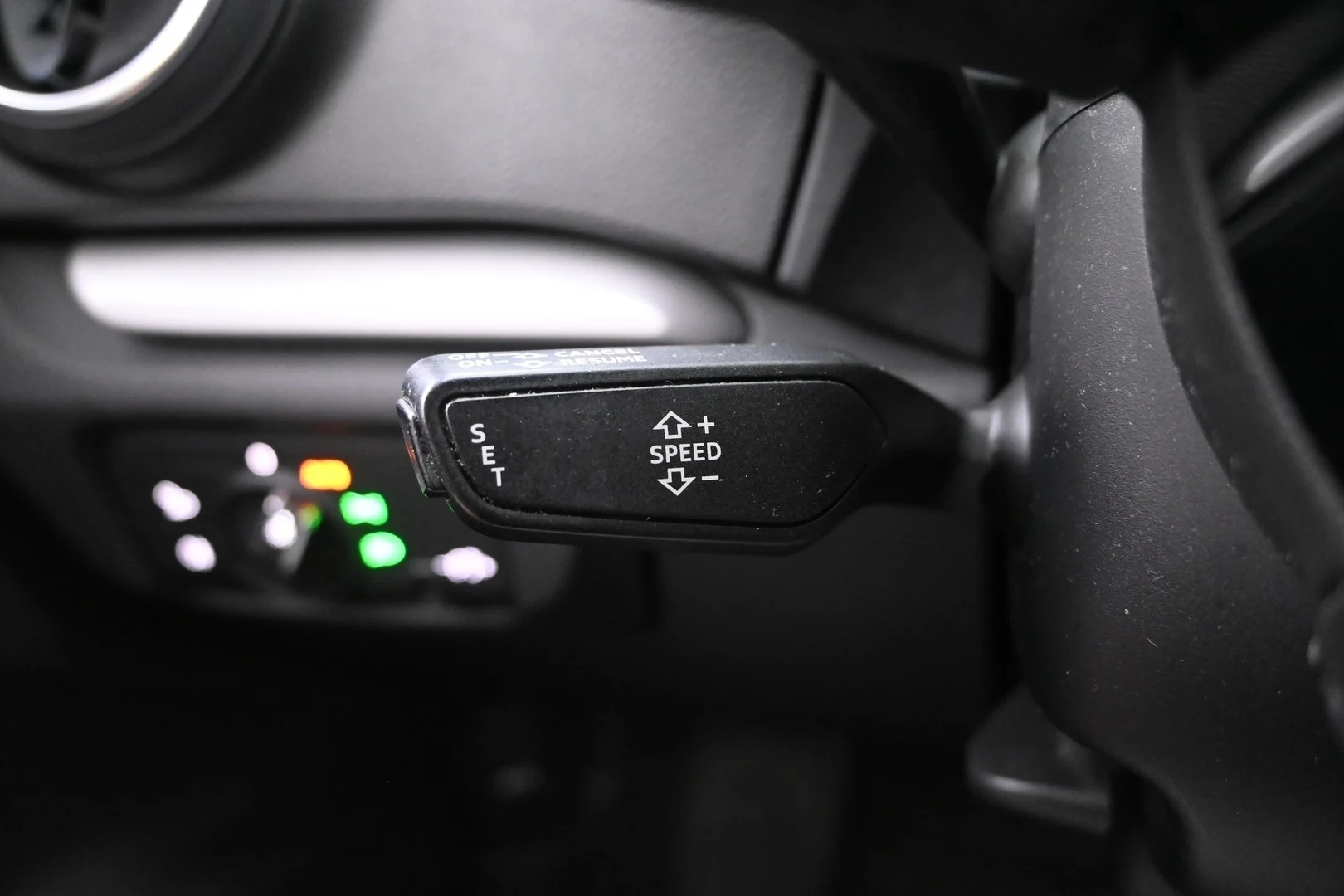 Car Image - 6dUD17fhxewlxWgPSJR2Mg