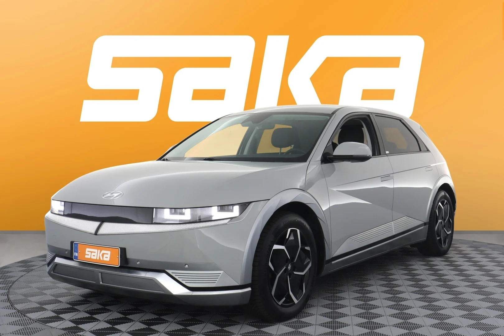 Car Image - 46WFzdV1o6Kfnsq7jgHC8E