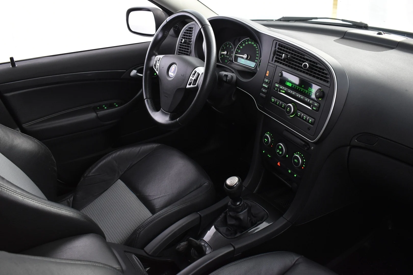 Car Image - 2TOrCKt1vawERxYaPZb46T