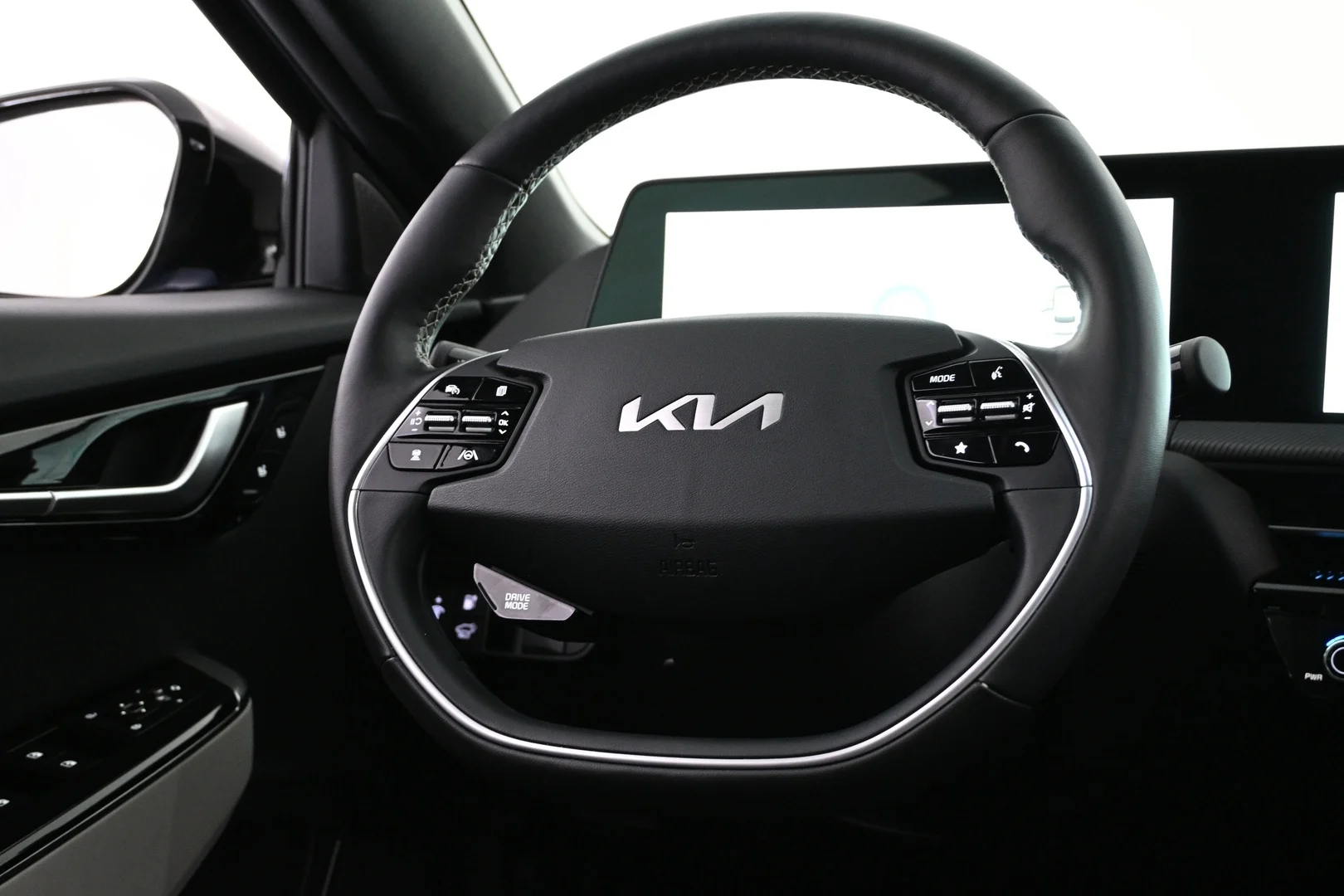 Car Image - 4h8hO50vGRyitk9ppj1qgE