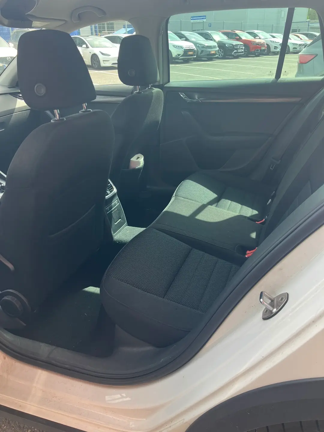 Car Image - tZbT2KNETdIpwKTAJeBN8