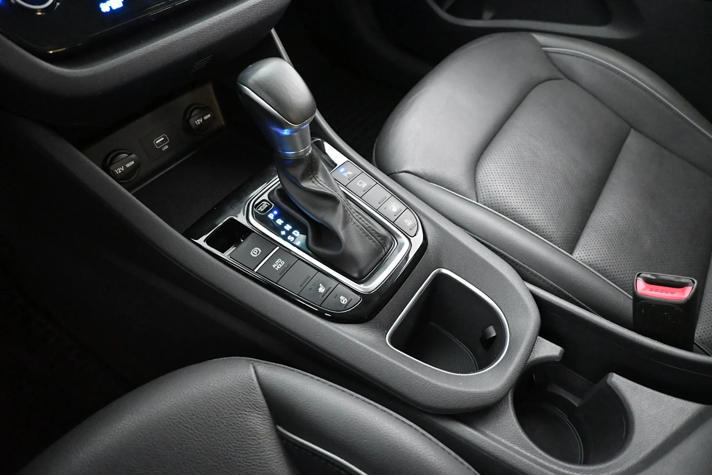Car Image - 33sIctCa3a0nfm4K22bIgj