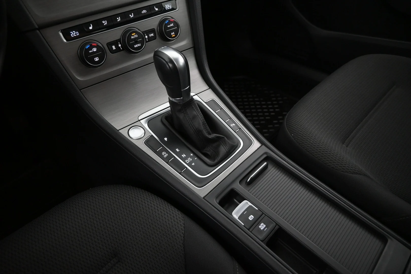 Car Image - 2W6ku3KvjtGRRoHnTDhS20