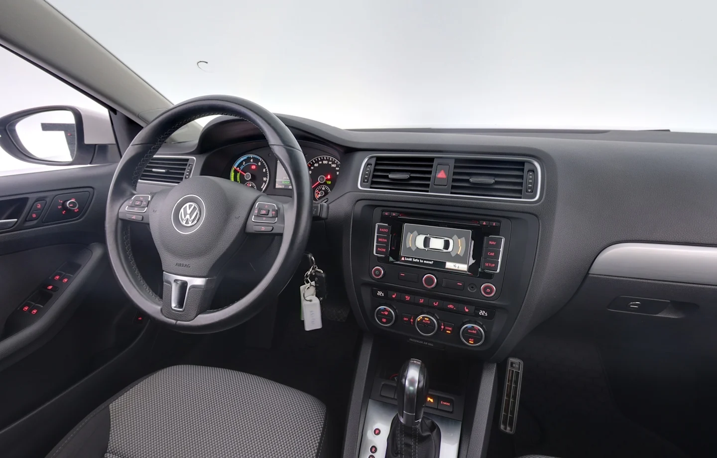 Car Image - 1h8ntuC8Kk024swyHiymay