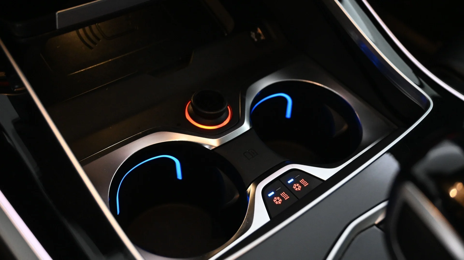 Car Image - 3egWFwDwvwxBkHvZuj6jHk