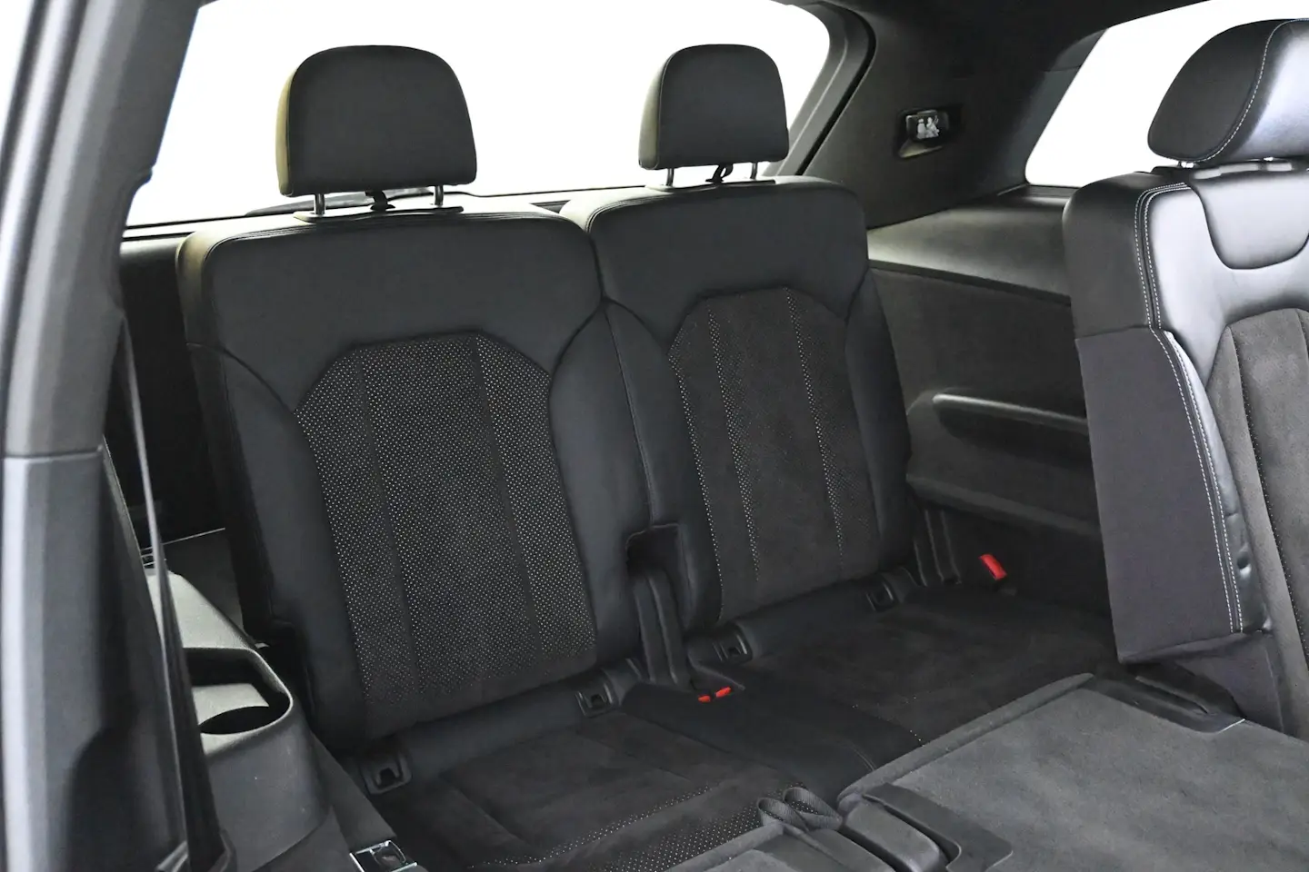 Car Image - 1LaauU3vsWUb845GmLJ5FY