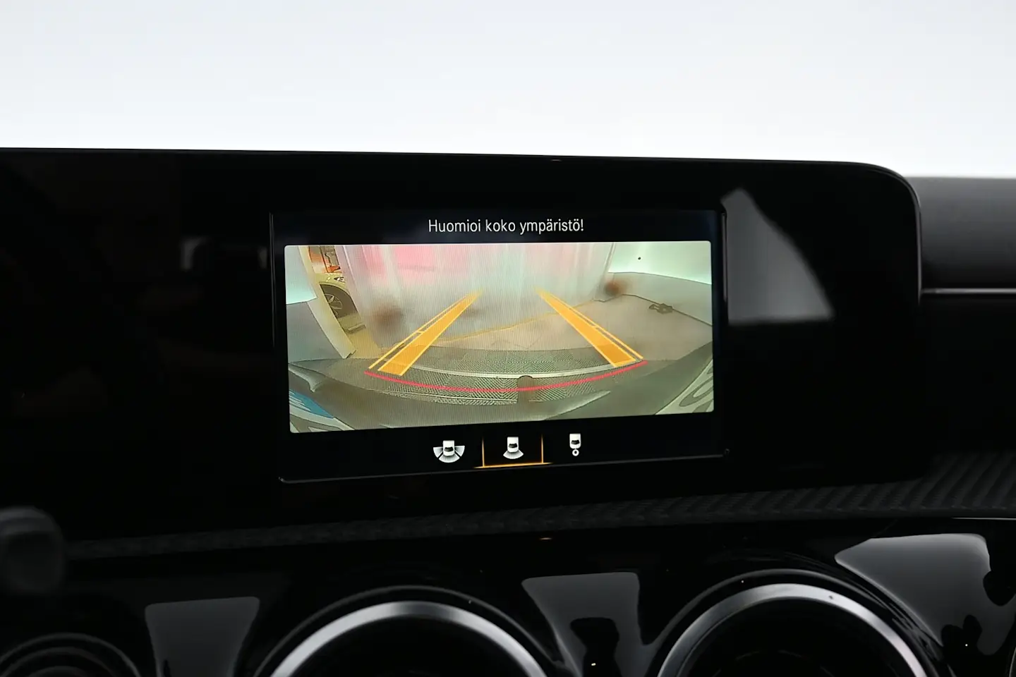 Car Image - 7F25BBbMBP6ziqZHOugbmD