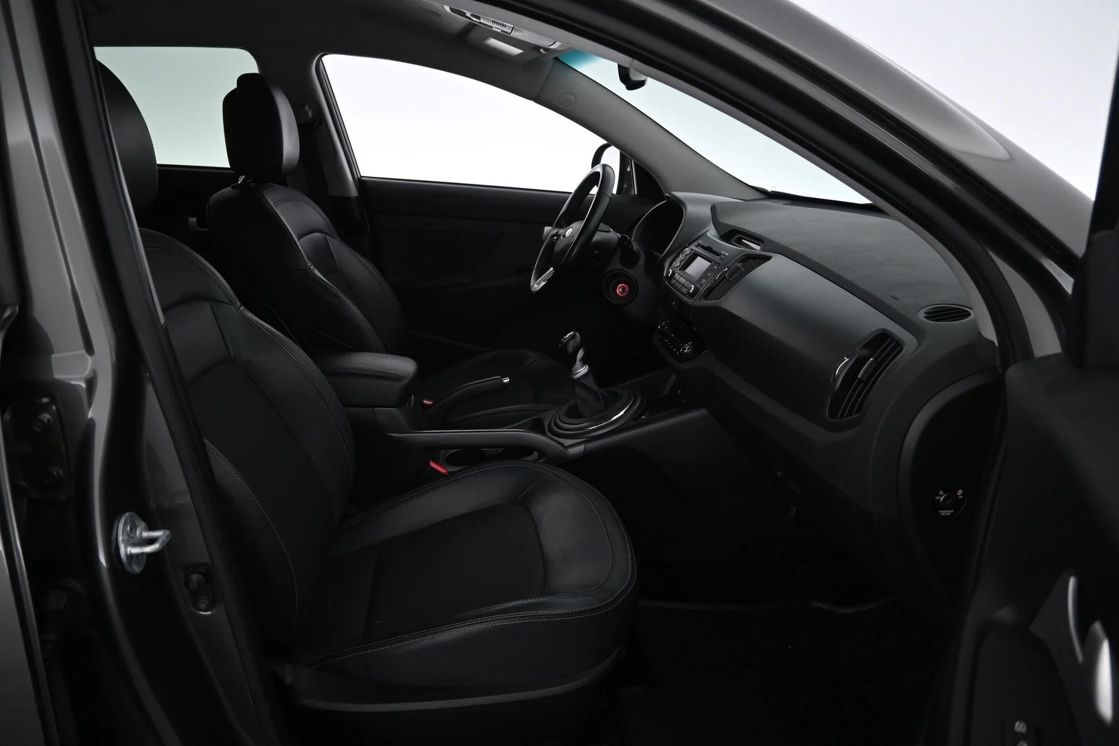 Car Image - 7bsJpUb39fROl6dMJD6Jjw