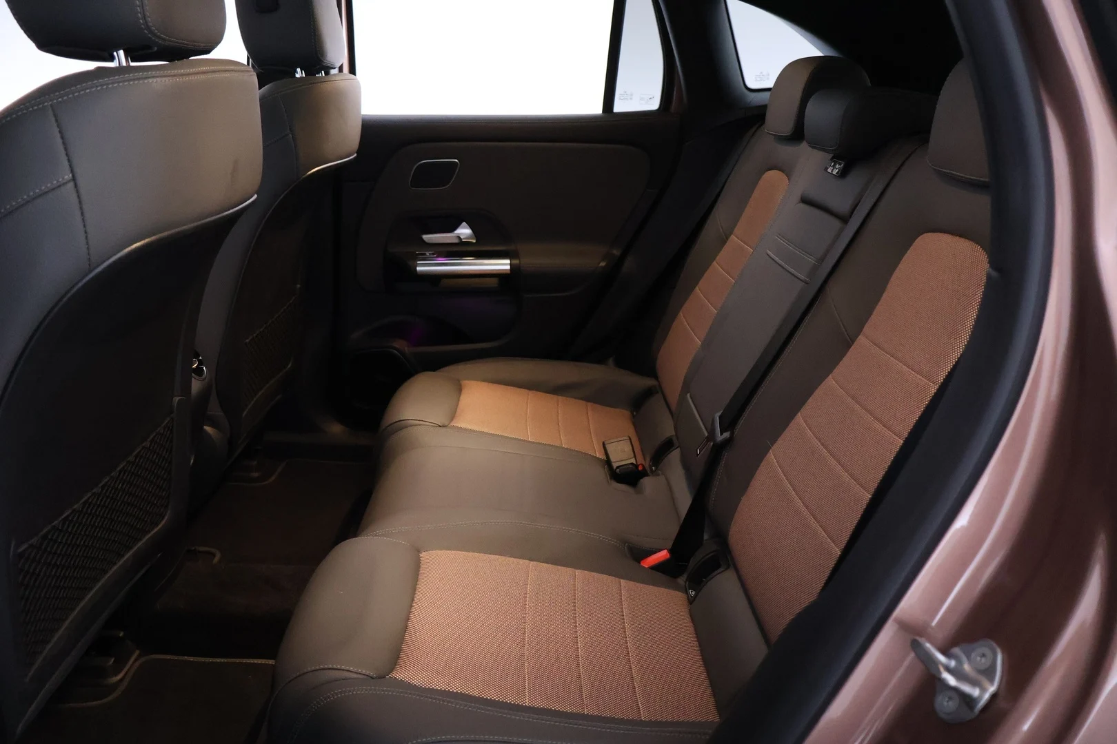 Car Image - 2D9jMyHvmd5784UUpkgluo