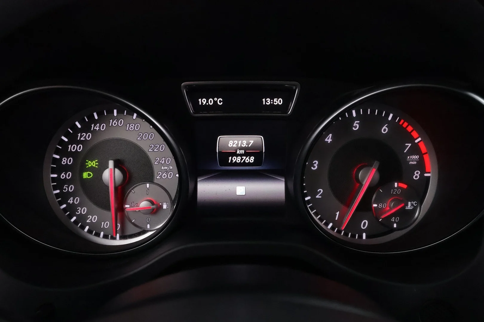 Car Image - 2iEUsmMLsqnWjBJxZsVyXl