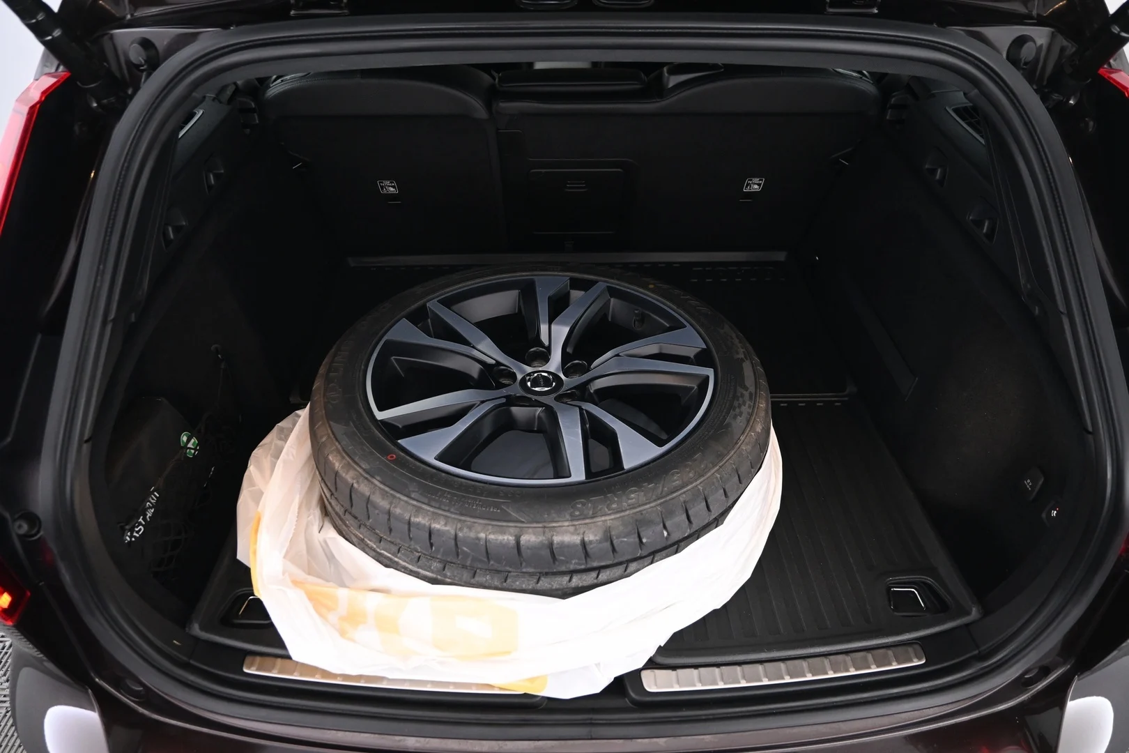 Car Image - 7cRdGY5PgHq3IVLcspSGoN