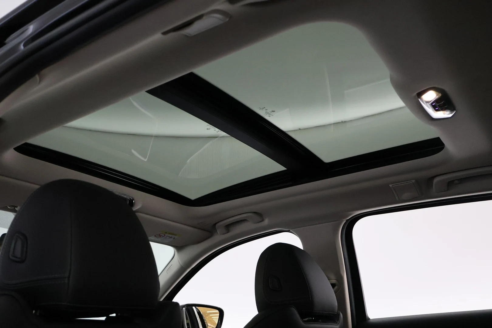 Car Image - 6Py0nrgNpr0xV5i7Jm2yRh