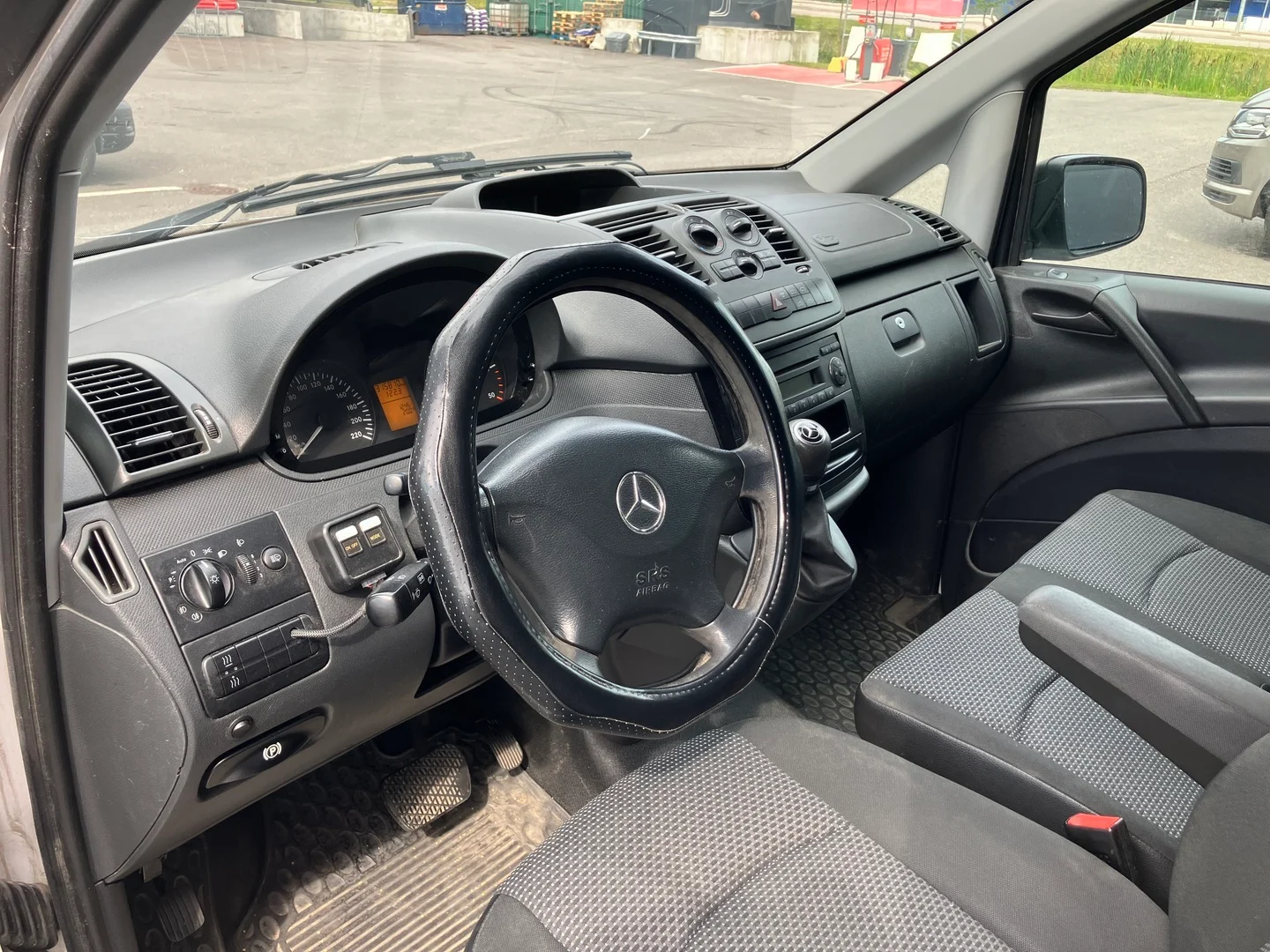 Car Image - 7c02nqgUedtBgmkepk3a8E