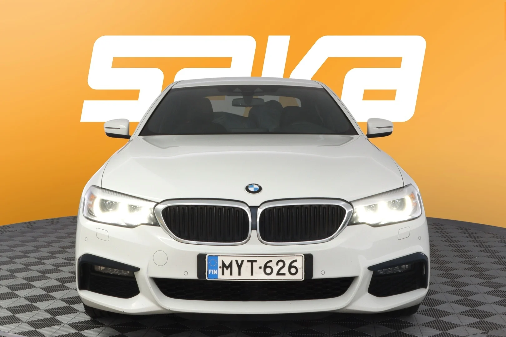 Car Image - 4WyKbKC3pCYgWu9n8LhiV4