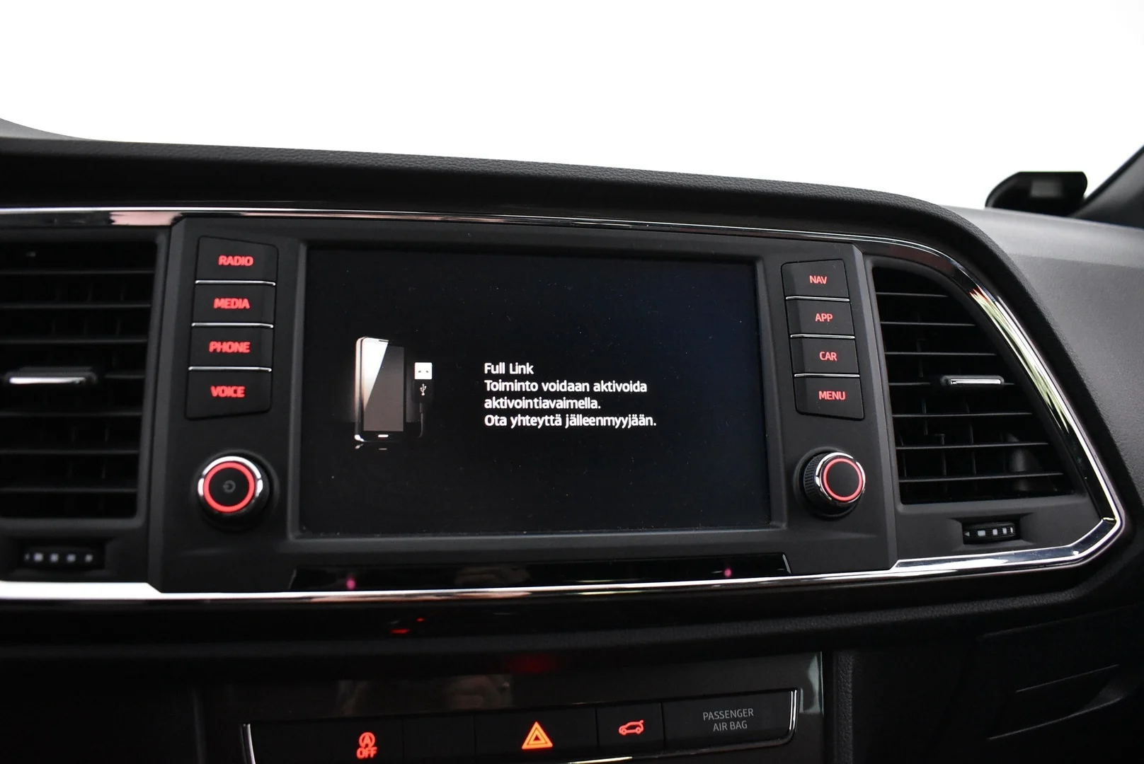 Car Image - 3B9nX9EcaVxU2ZPgLYl0Nb