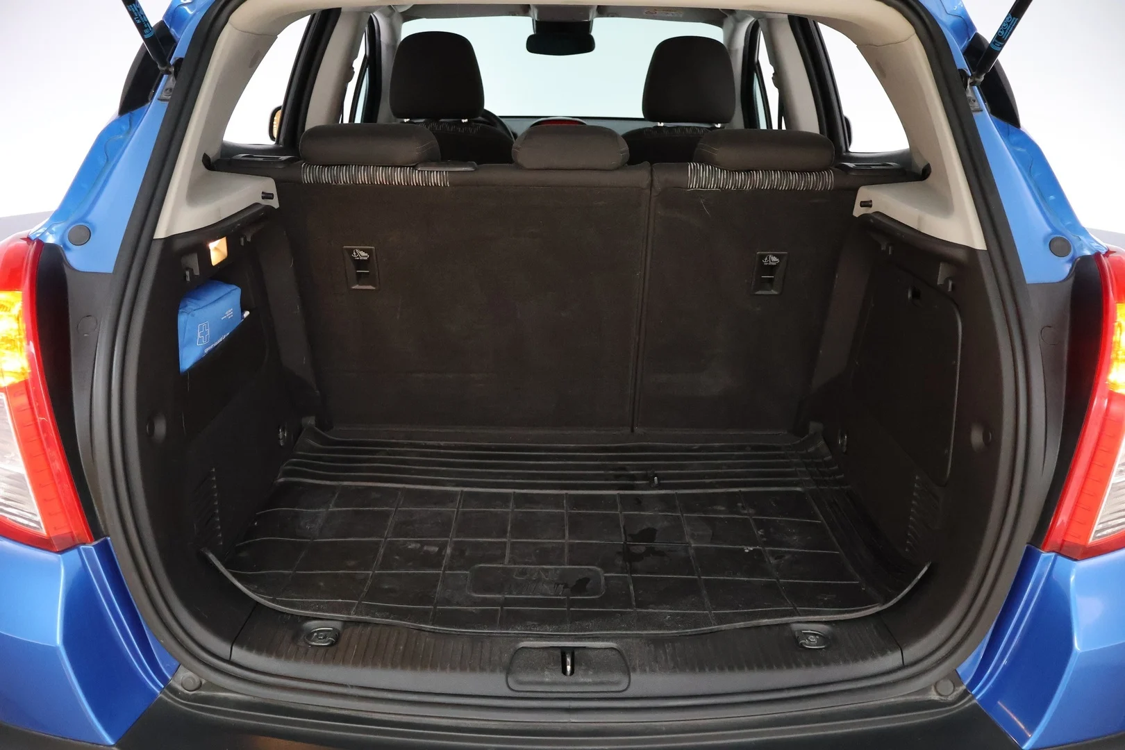 Car Image - 7z4MXQVU5fGw7WHg3NsXOK