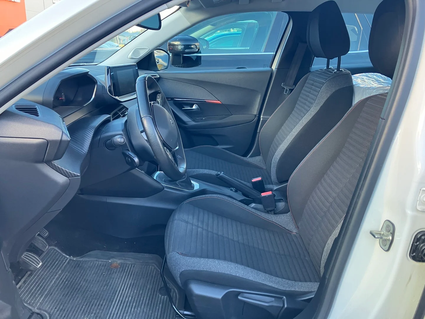Car Image - hCCCnZ66VDiiy7uRXBBUf