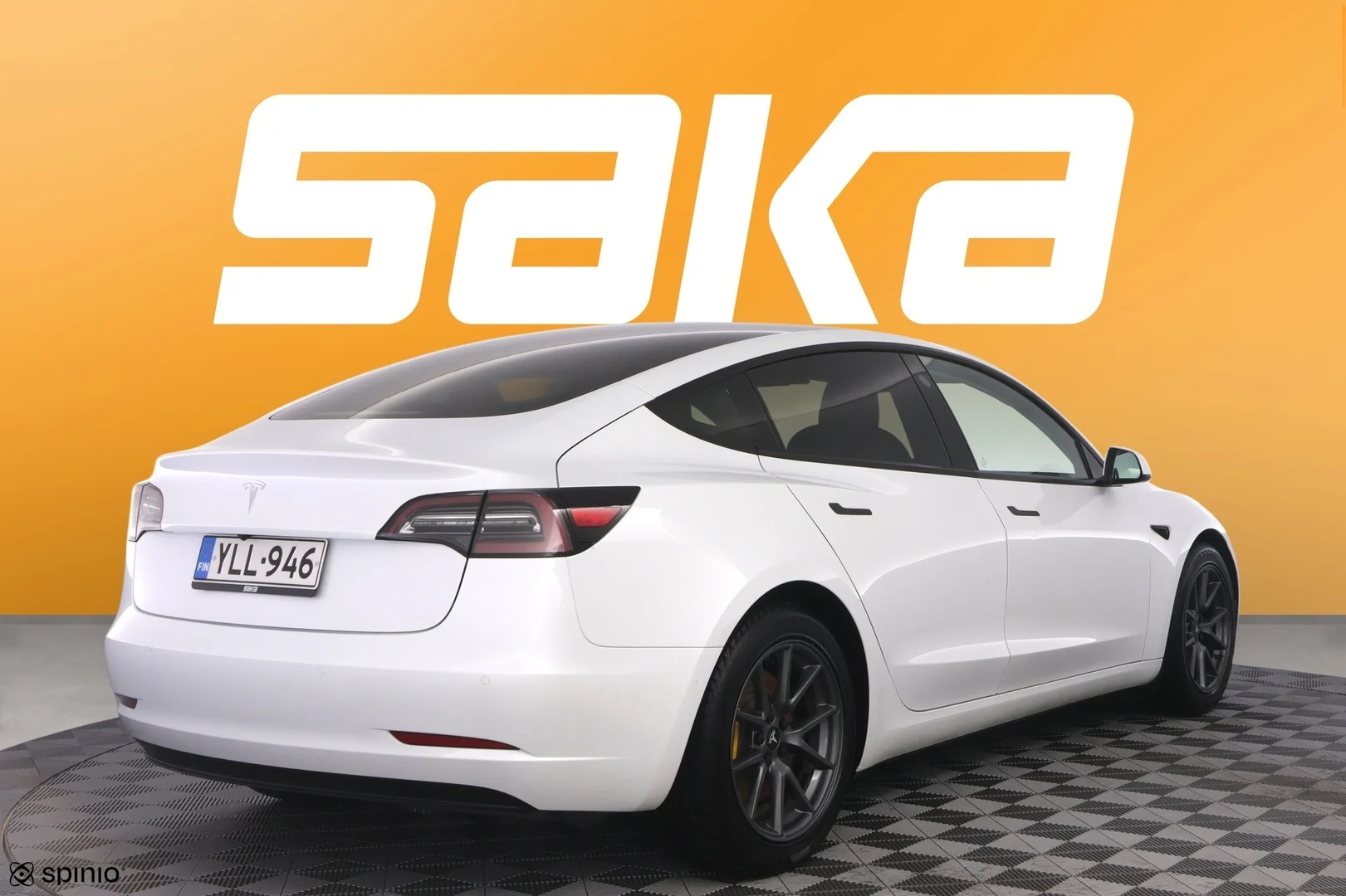 Car Image - 17iFfma0fzE860T9CVjdm0