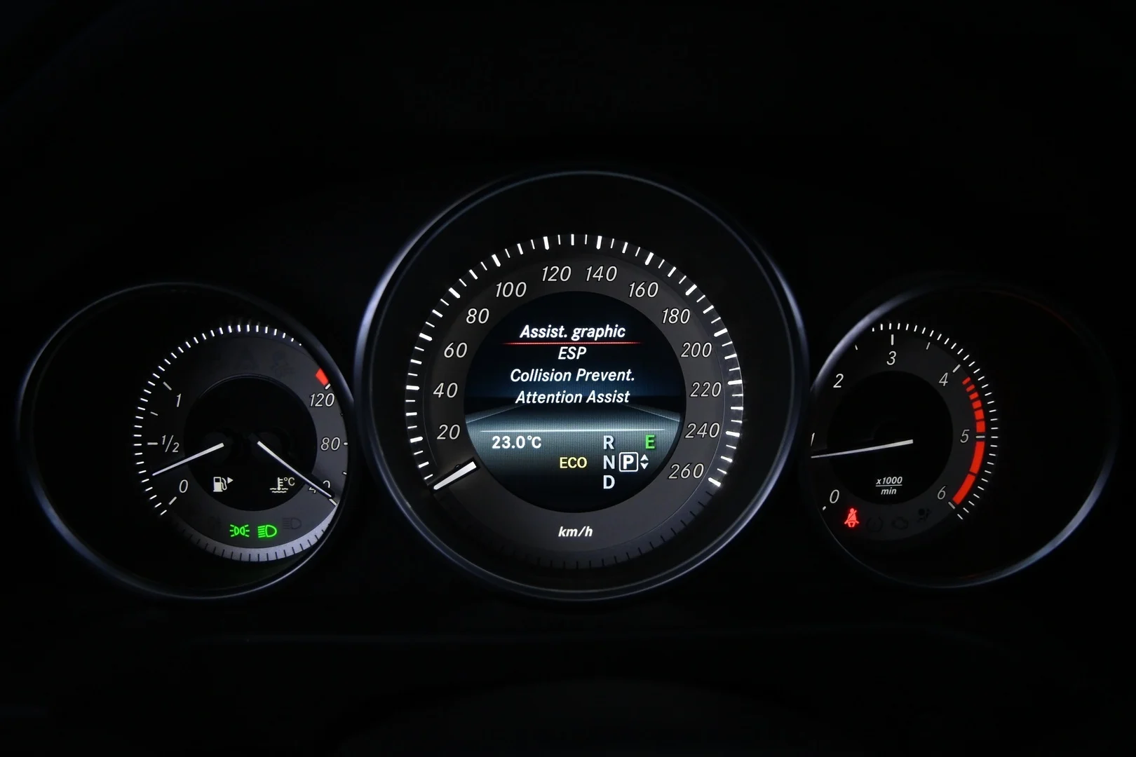 Car Image - qowq6pKmn1Kvi6aaKyQbA