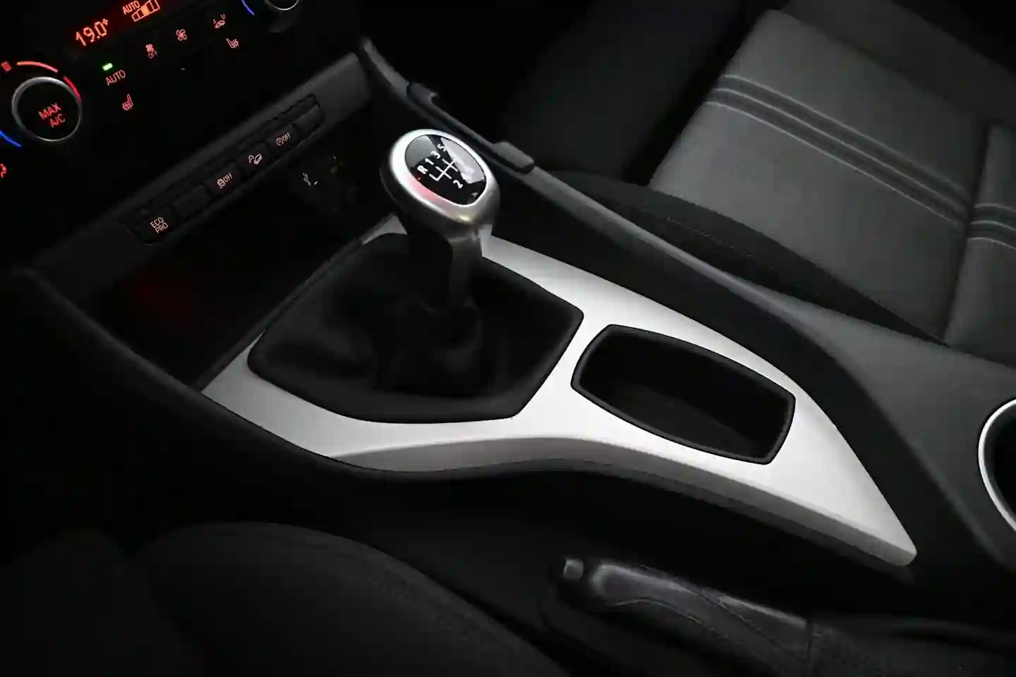 Car Image - 5hzUSIVgkCUIH0wbuGTbFZ