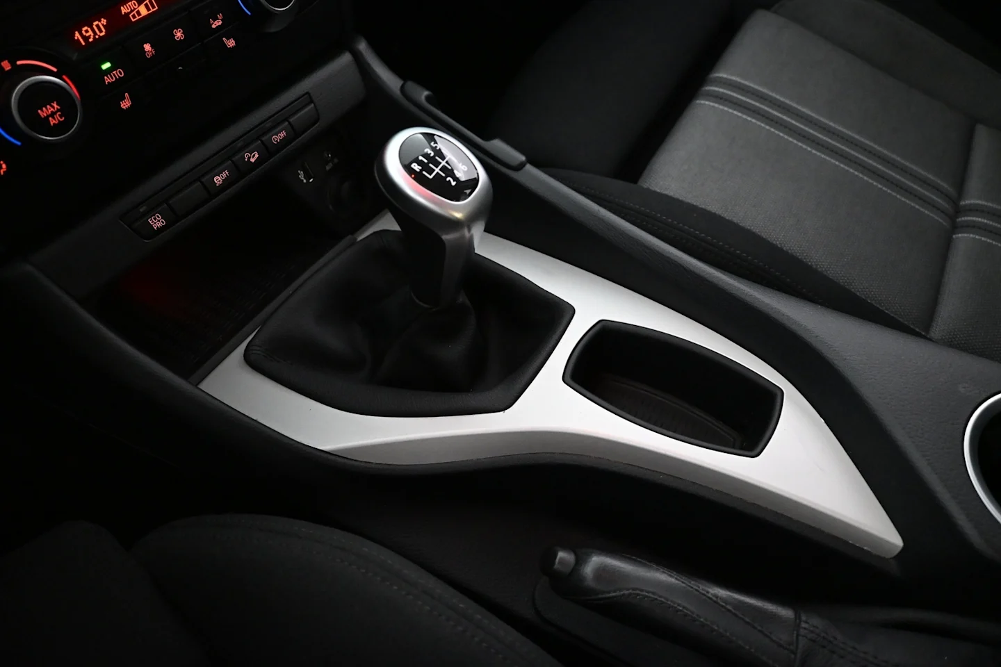Car Image - 5hzUSIVgkCUIH0wbuGTbFZ