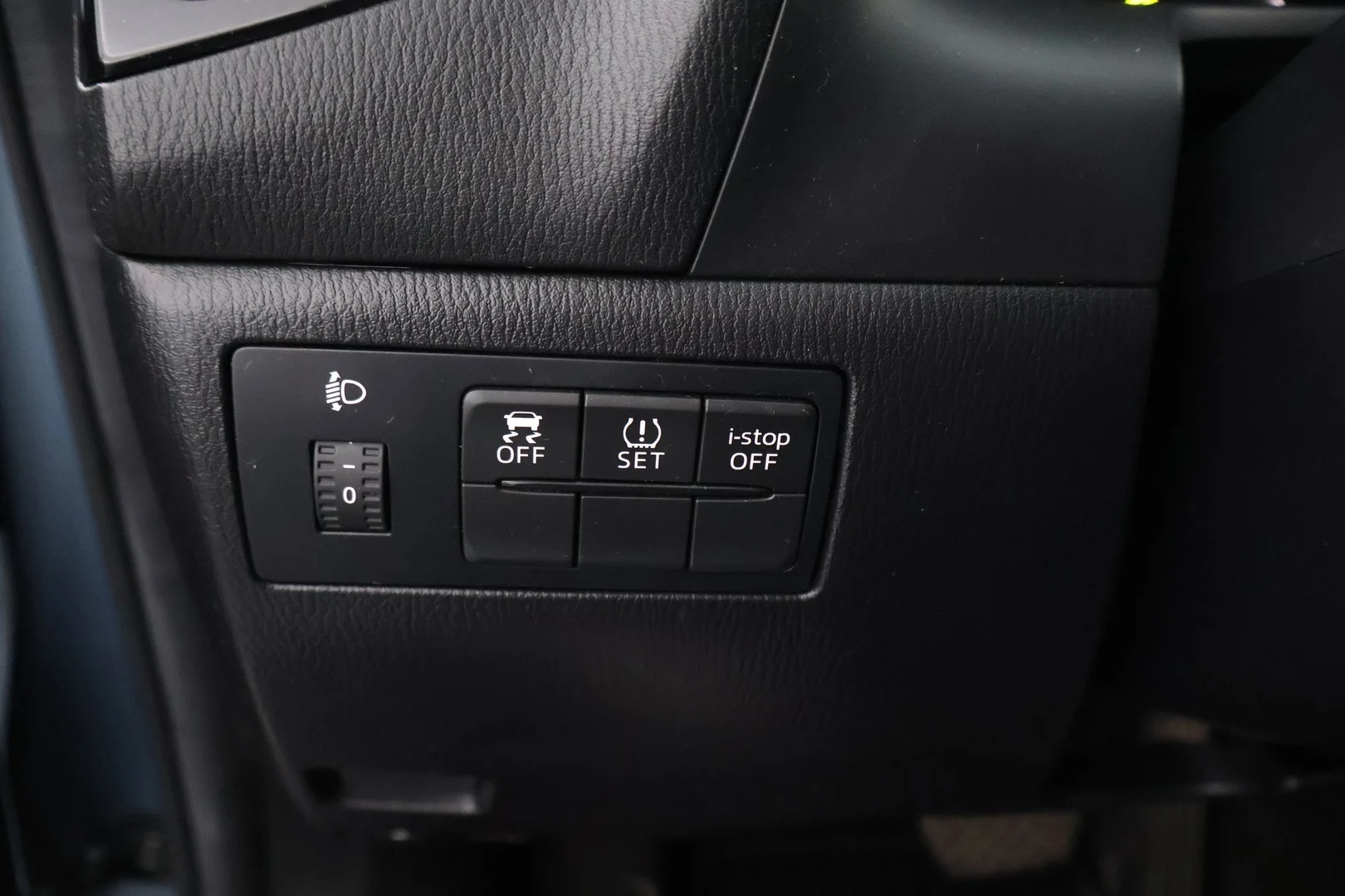 Car Image - 7bhaW4jRa3PLSUbbtlP35r