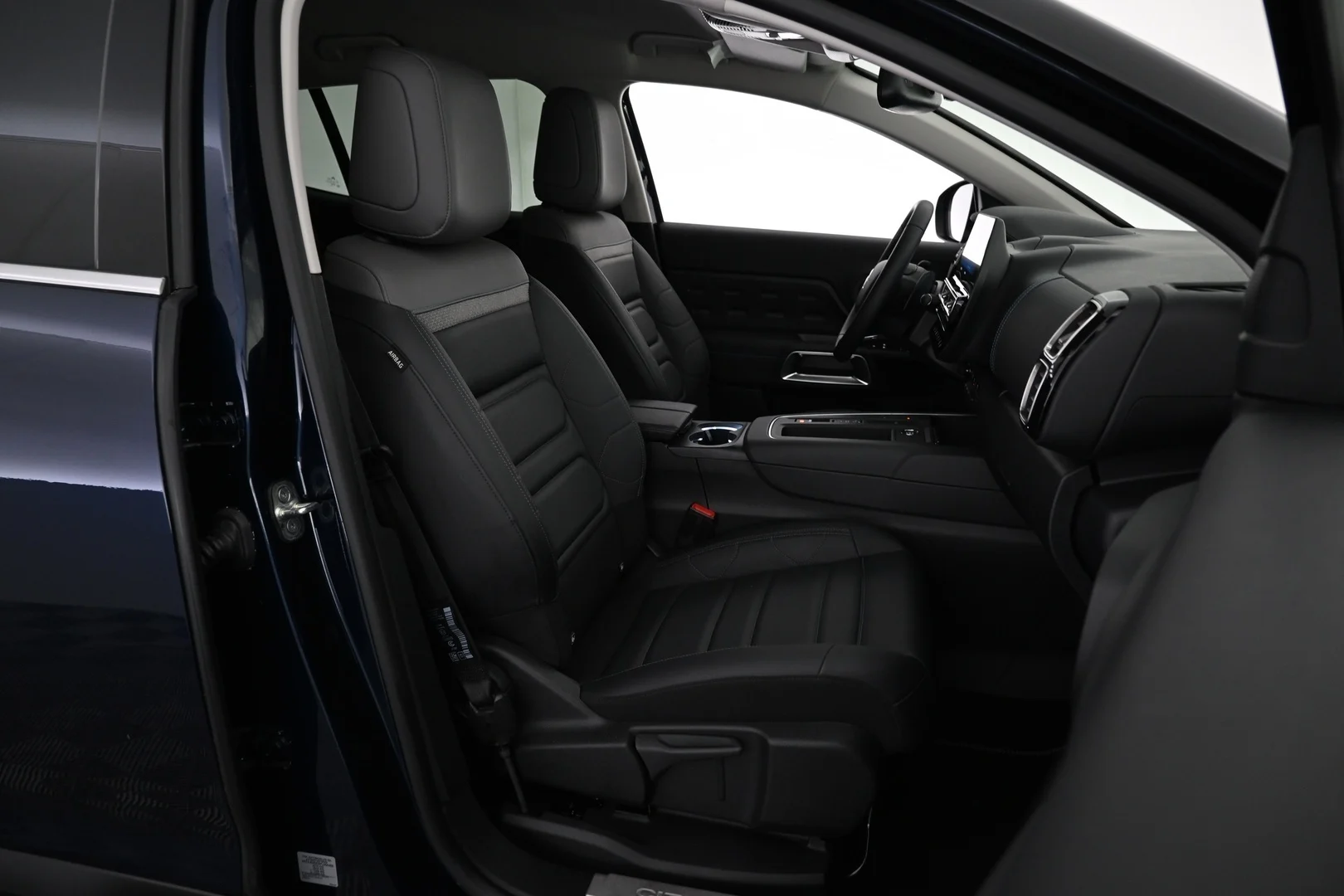 Car Image - 60DMMFqkjCxT53i5zFODy9