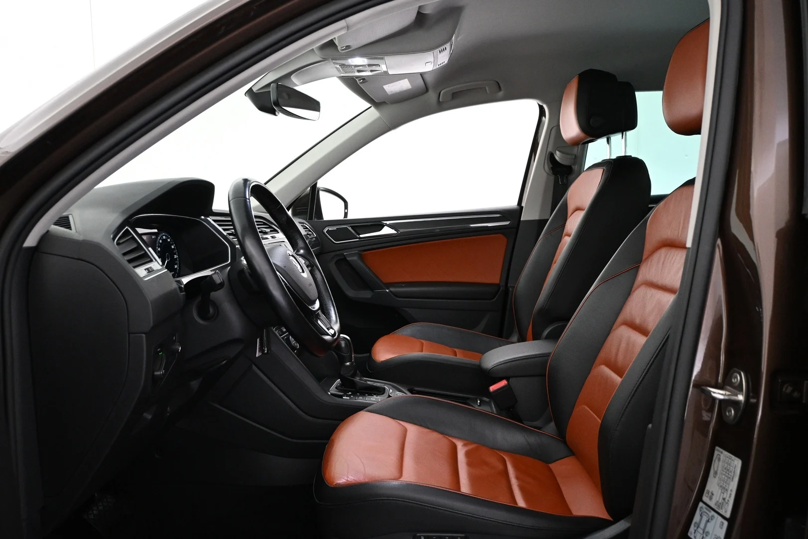 Car Image - 5iuyiGEoBrC00B5TP2bWYg